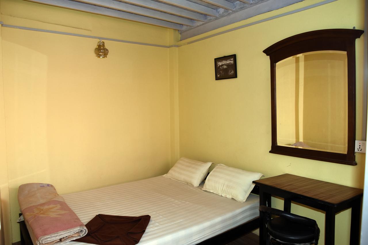 Beehive Hostel Katmandou Extérieur photo